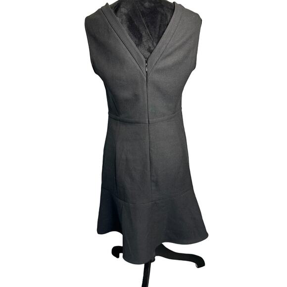 Vineyard Vines Fit and Flare Little Black Dress Size 8 - Picture 3 of 9